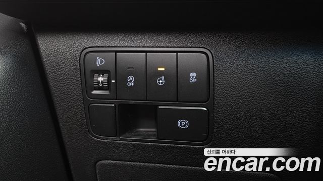 Hyundai Staria 2022 — photo 22