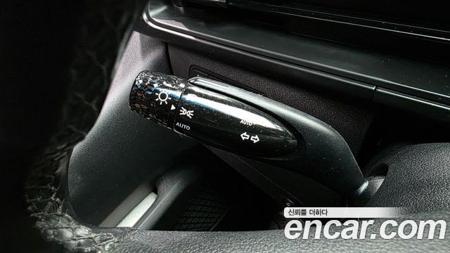 Hyundai Staria 2022 — photo 23