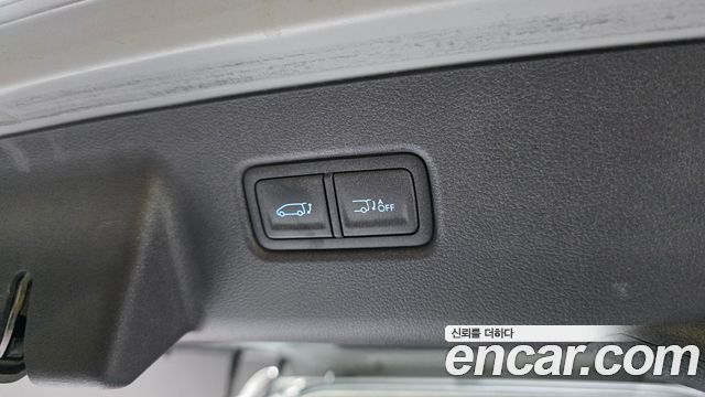 Hyundai Staria 2022 — photo 26