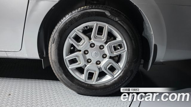 Hyundai Staria 2022 — photo 7