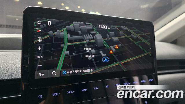 Hyundai Staria 2022 — photo 31