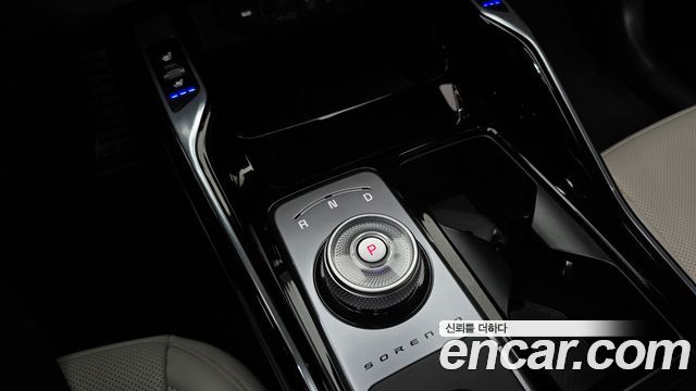 Kia Sorento 2024 — photo 12