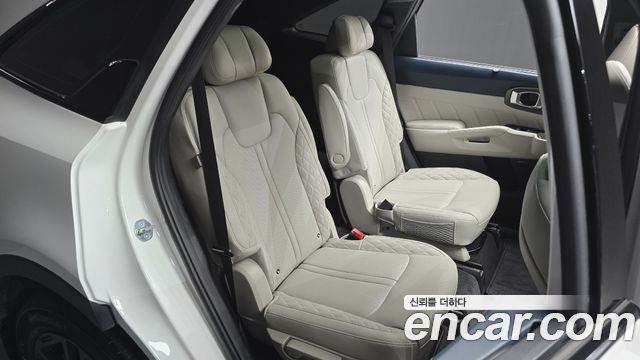 Kia Sorento 2024 — photo 17