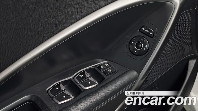 Hyundai Santafe 2013 — photo 16