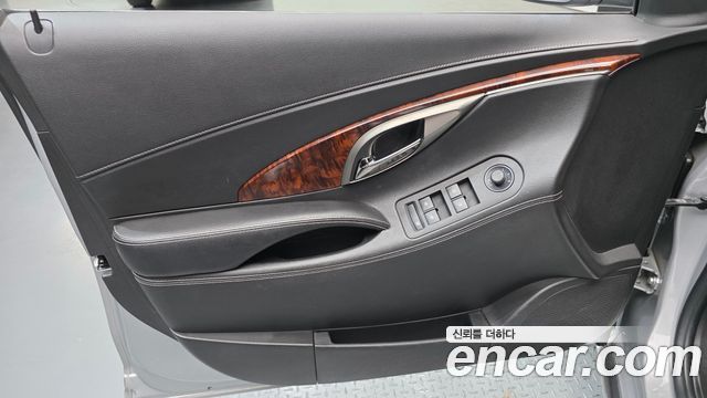 Chevrolet Korea Alpheon 2012 — photo 14