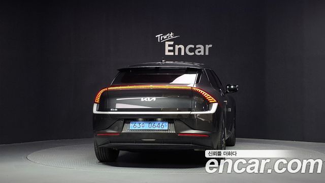 Kia EV6 2023 — photo 4