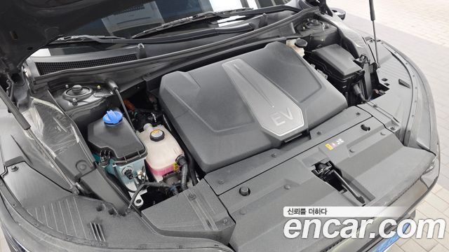 Kia EV6 2023 — photo 6