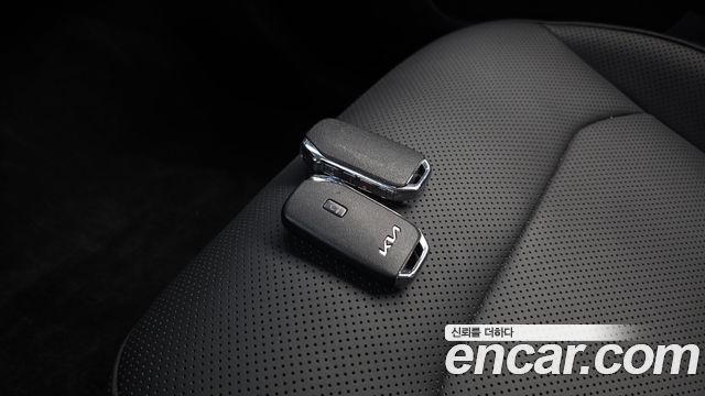 Kia EV6 2023 — photo 25