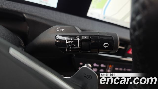 Kia EV6 2023 — photo 27