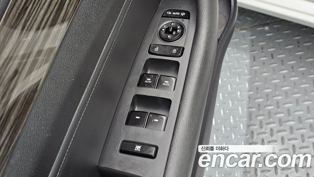 Hyundai Sonata 2015 — photo 16