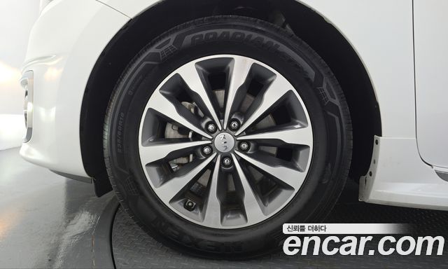 Kia Canival 2018 — photo 5