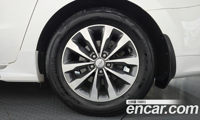 Kia Canival 2018 — photo 7