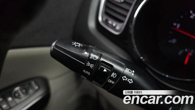 Kia Canival 2018 — photo 29