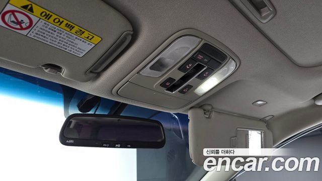Kia Canival 2018 — photo 31