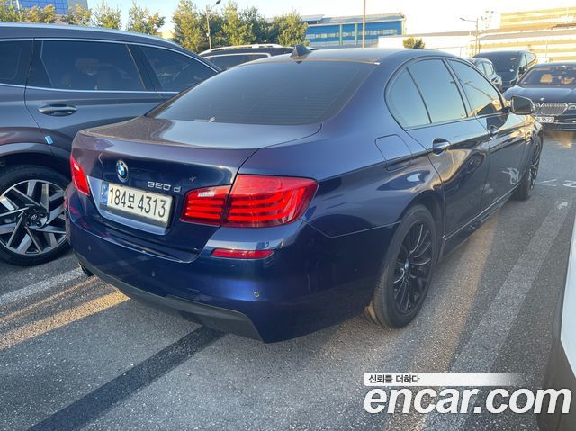 BMW 5-Series 2016 — photo 2