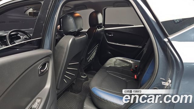 Renault Korea QM3 2015 — photo 11