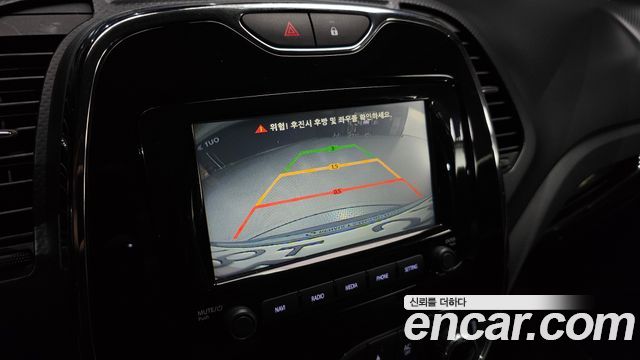 Renault Korea QM3 2015 — photo 14