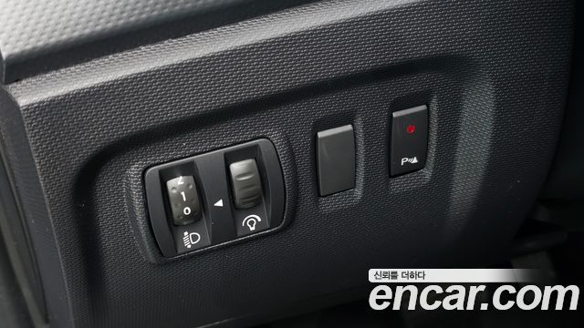 Renault Korea QM3 2015 — photo 18