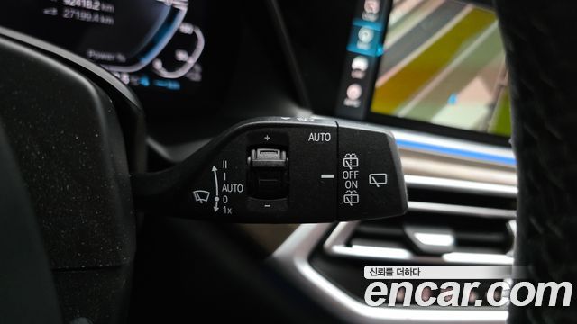 BMW X5 2022 — photo 23