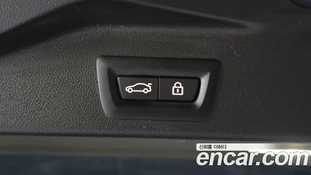 BMW X5 2022 — photo 33