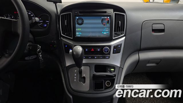 Hyundai Starex 2019 — photo 21