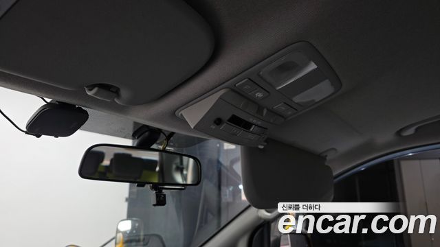 Hyundai Starex 2019 — photo 22