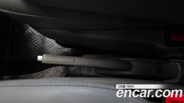 Hyundai Starex 2019 — photo 30