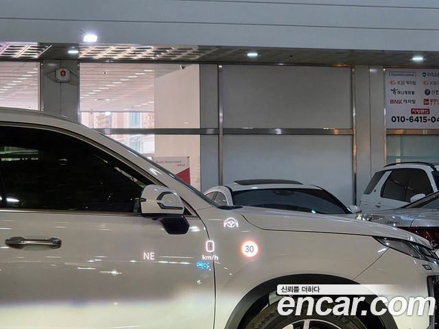 Mercedes-Benz GLC-Class 2023 — photo 8