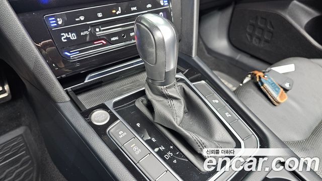 Volkswagen Arteon 2022 — photo 12