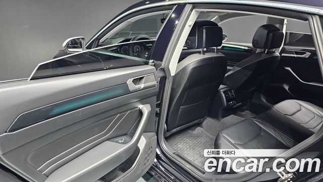Volkswagen Arteon 2022 — photo 31