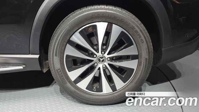 Mercedes-Benz GLE-Class 2024 — photo 7