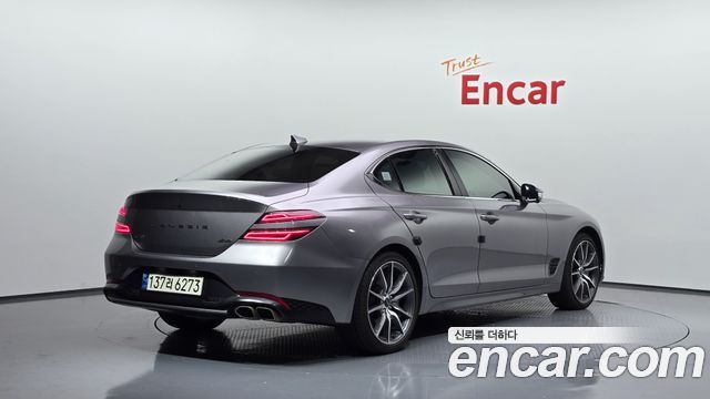Genesis G70 2022 — photo 2