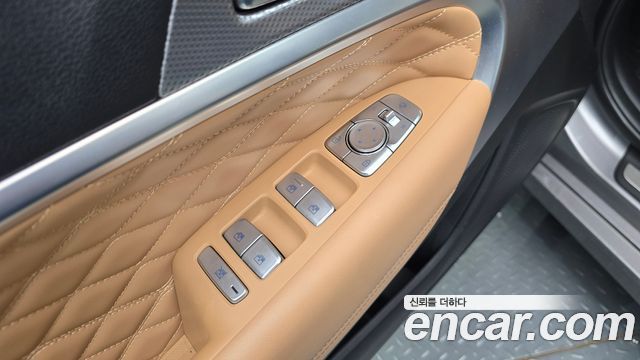 Genesis G70 2022 — photo 21