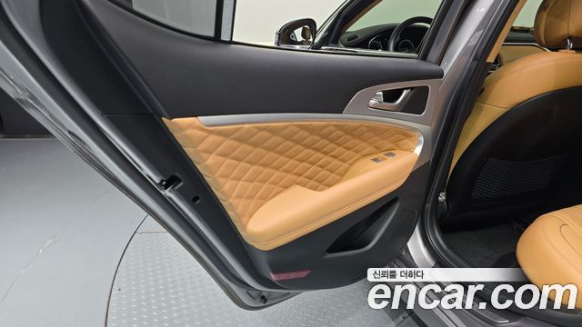 Genesis G70 2022 — photo 15