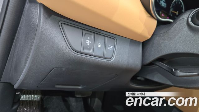 Genesis G70 2022 — photo 27
