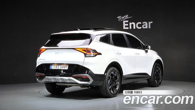 Kia Sportage 2022 — photo 2