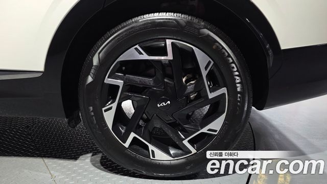 Kia Sportage 2022 — photo 7