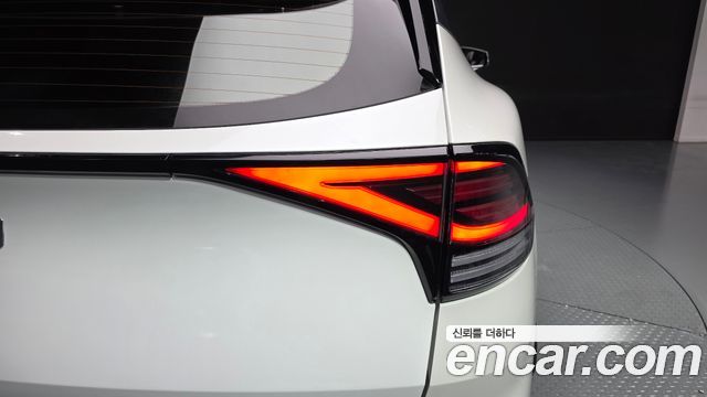 Kia Sportage 2022 — photo 9