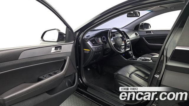 Hyundai Sonata 2018 — photo 10