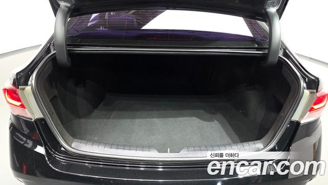 Hyundai Sonata 2018 — photo 20