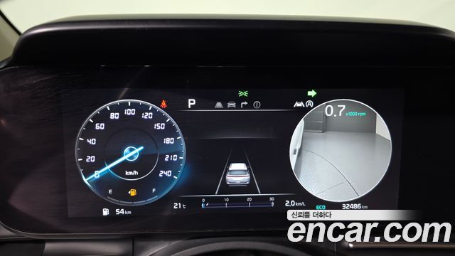 Kia Canival 2023 — photo 11
