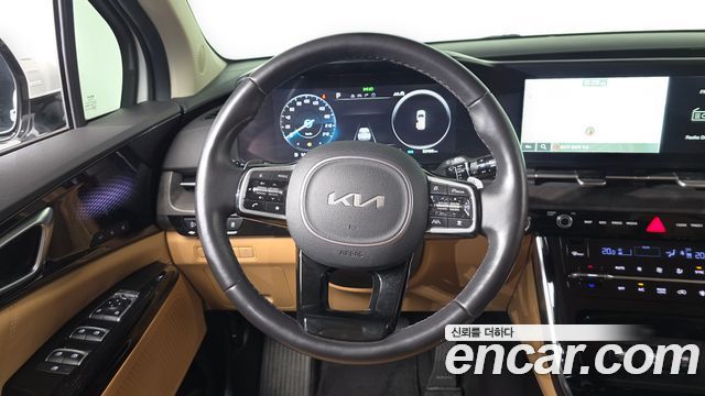 Kia Canival 2023 — photo 19