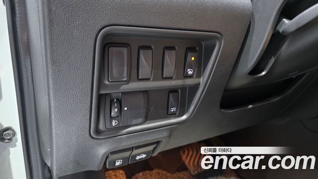 Renault Korea QM6 2021 — photo 18