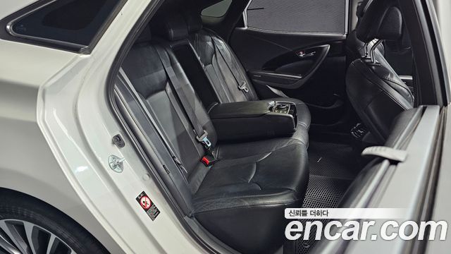 Hyundai Grandeur 2014 — photo 17