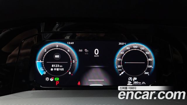 Volkswagen Golf 2025 — photo 11