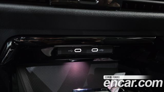 Volkswagen Golf 2025 — photo 30