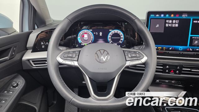 Volkswagen Golf 2025 — photo 31