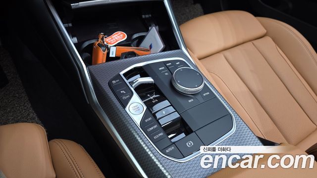 BMW 3-Series 2025 — photo 9