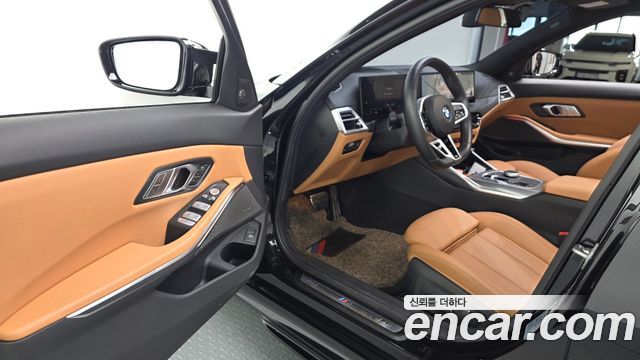 BMW 3-Series 2025 — photo 10