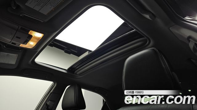 Toyota Camry 2015 — photo 18